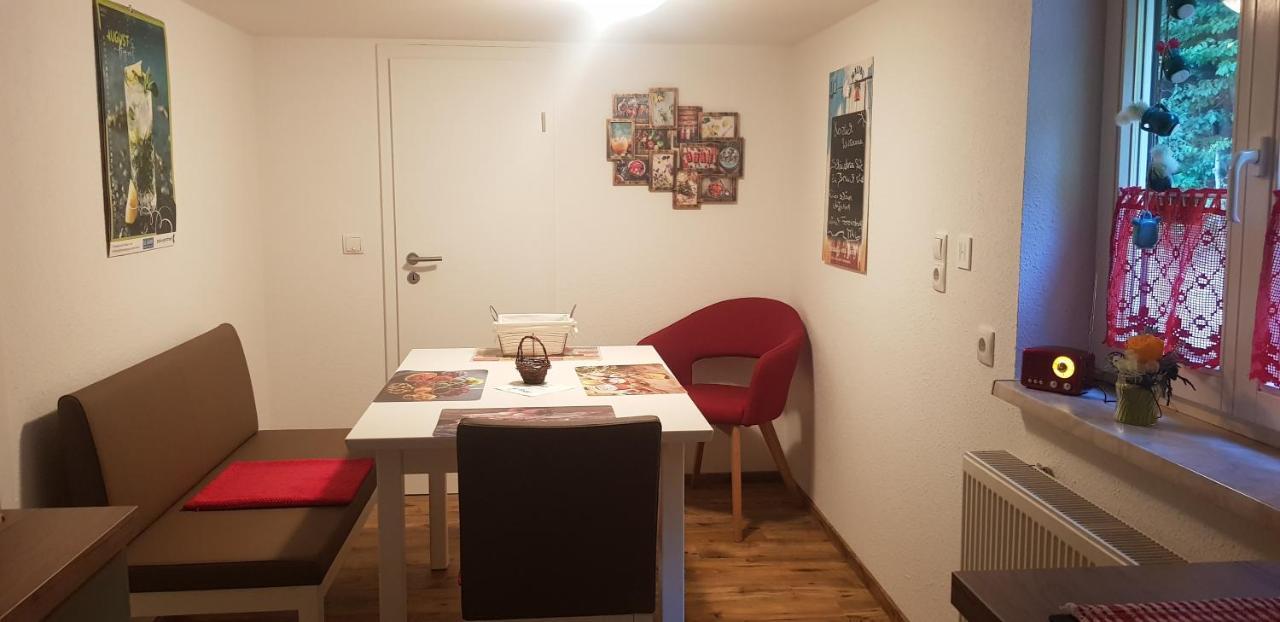 Ferienwohnung Mai 글라우하우 외부 사진